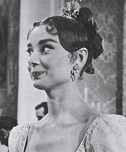 http://audrey.hepburn.free.fr/filmographie/war_and_peace/wap031.jpg